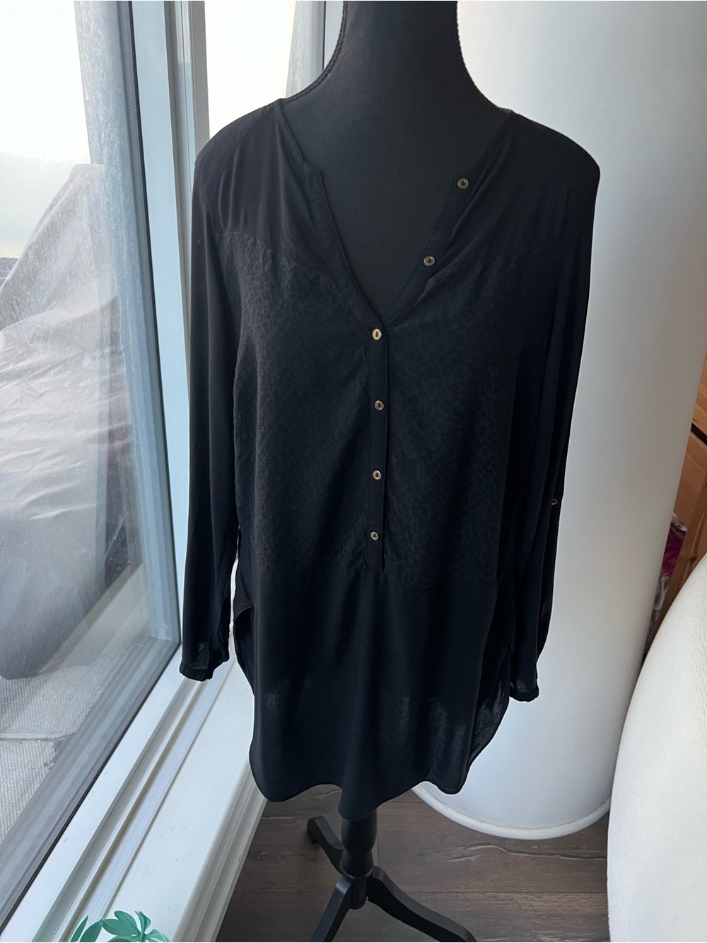 Marks & Spencer Black Button-Front V-Neck Tunic Blouse